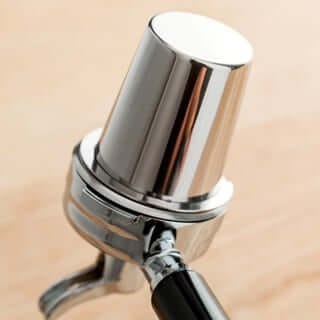 ถ้วยโดส ETZEL ตวงเมล็ดกาแฟ รองผงกาแฟไม่ให้หก สำหรับด้ามชงกาแฟ 51mm สีเงิน
