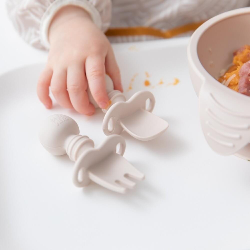ช้อนส้อมซิลิโคนสำหรับเด็ก  4m+ Bumkins Chewtensils Marble		 		 		