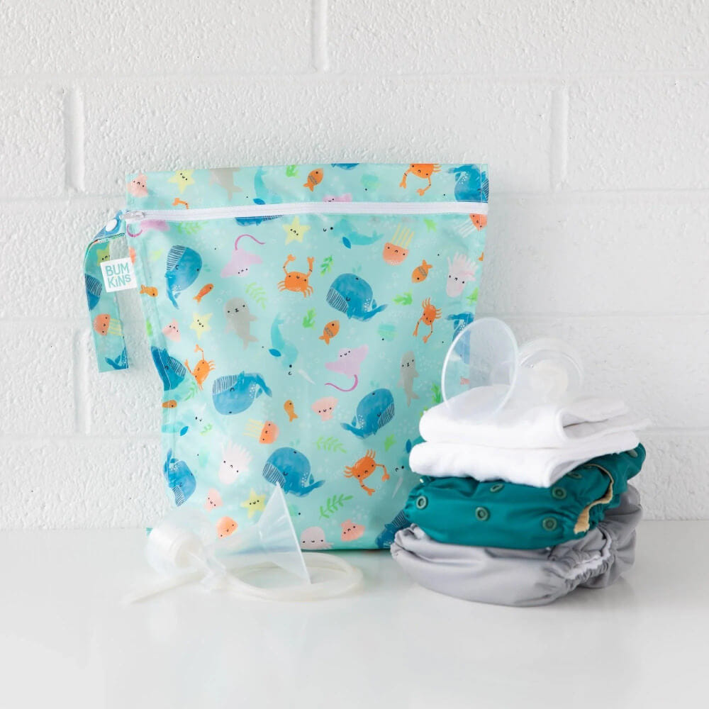 กระเป๋าผ้าเปียก Bumkins Wet Dry Bag Lace	 		