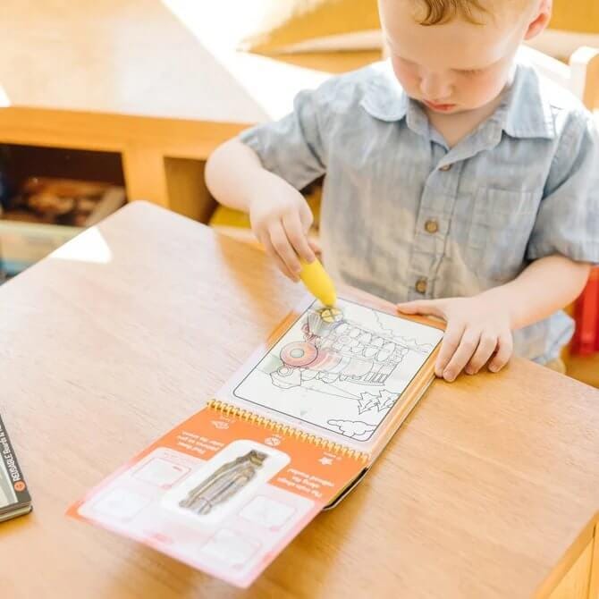สมุดระบายสีด้วยน้ำรียูสซาเบิล รุ่นตัวอักษร Melissa & Doug [ระบายน้ำ+รียูส] รุ่น 5389