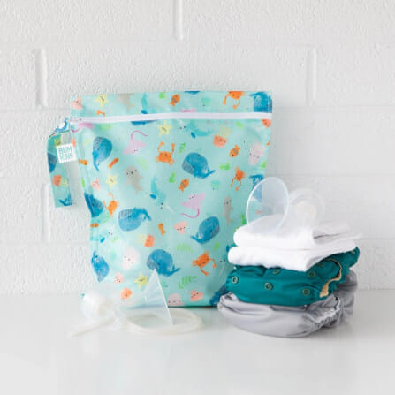 กระเป๋าผ้าเปียก Bumkins Wet Dry Bag Lace	 		_2