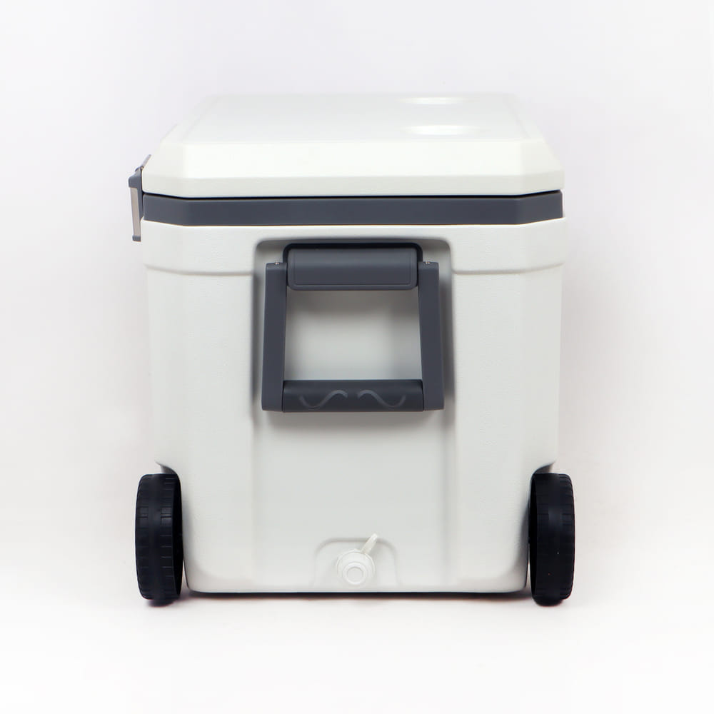 กระติกน้ำแข็งเก็บความเย็น ICEBASE รุ่น CLP-301WH (PEGASUS) ขนาด 45 ลิตร สีขาว