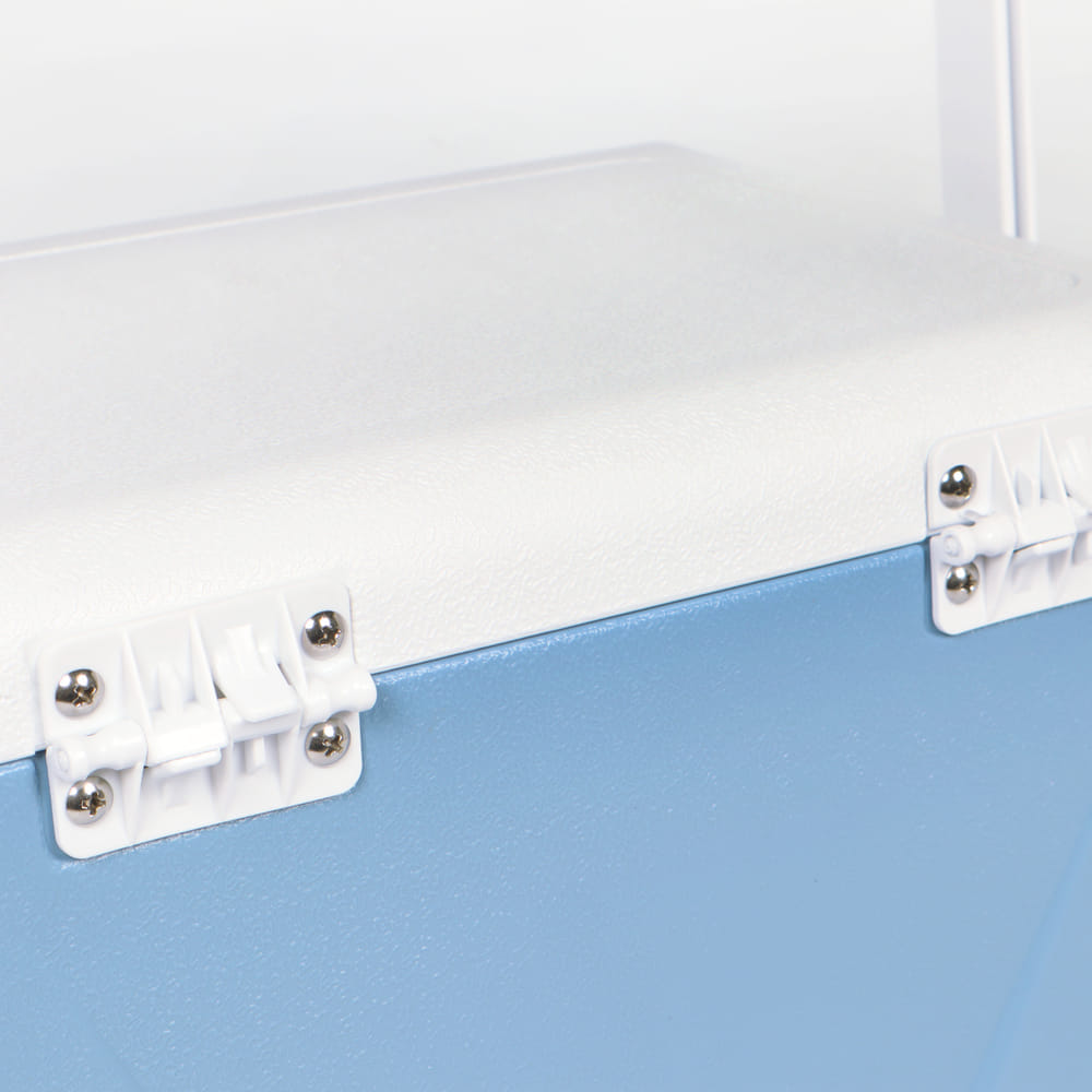 กระติกน้ำแข็งเก็บความเย็น ICEBASE รุ่น CLG-202BL (NEPTUNE) ขนาด 11 ลิตร สีฟ้า