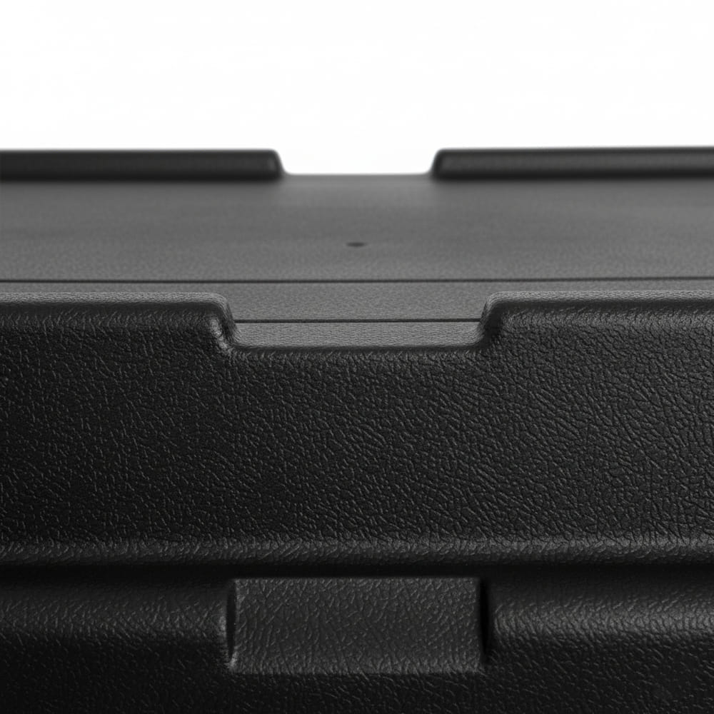 กล่องอเนกประสงค์ ICEBASE รุ่น XC-701BK ขนาด 70 ลิตร สีดำ