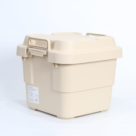 กล่องอเนกประสงค์ ICEBASE รุ่น XC-301BE ขนาด 30 ลิตร สีเบจ_1