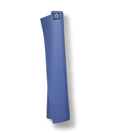 เสื่อโยคะ MANDUKA รุ่น EKO® SUPERLITE TRAVEL 1.5MM สีน้ำเงิน (71
