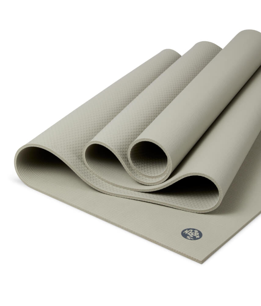 เสื่อโยคะ Manduka รุ่น PRO® 6mm - สีเทาอ่อน (71