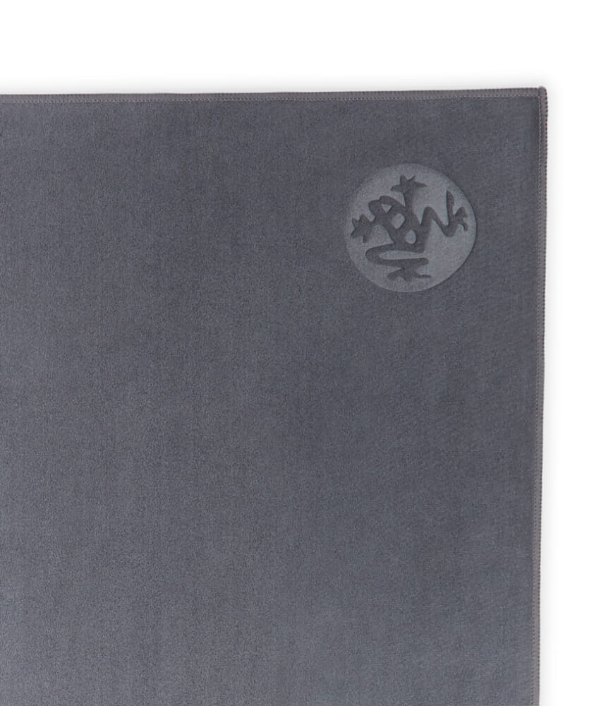 ผ้าปูทับเสื่อโยคะ Manduka รุ่น eQua&reg; สีเทา (72")