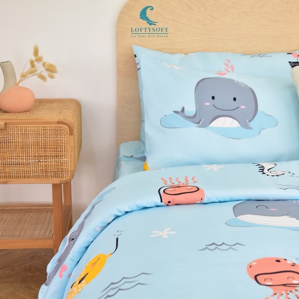 ชุดผ้าปูที่นอน 6 ฟุต 3 ชิ้น LOFTYSOFT FANTASIA COLLECTION - WHALEY BLUE SET A_3