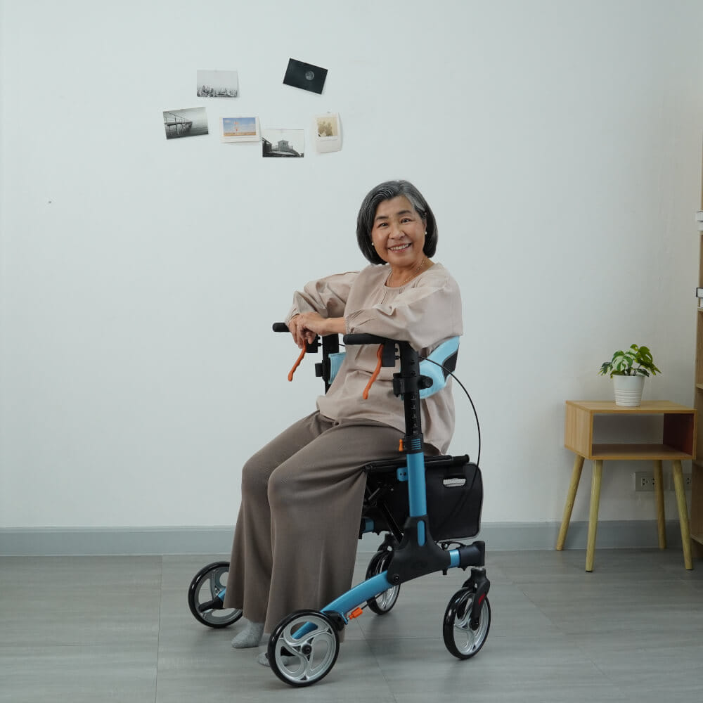 รถเข็นพยุงเดิน EAZYCARE รุ่น FOLDING ROLLATOR_2