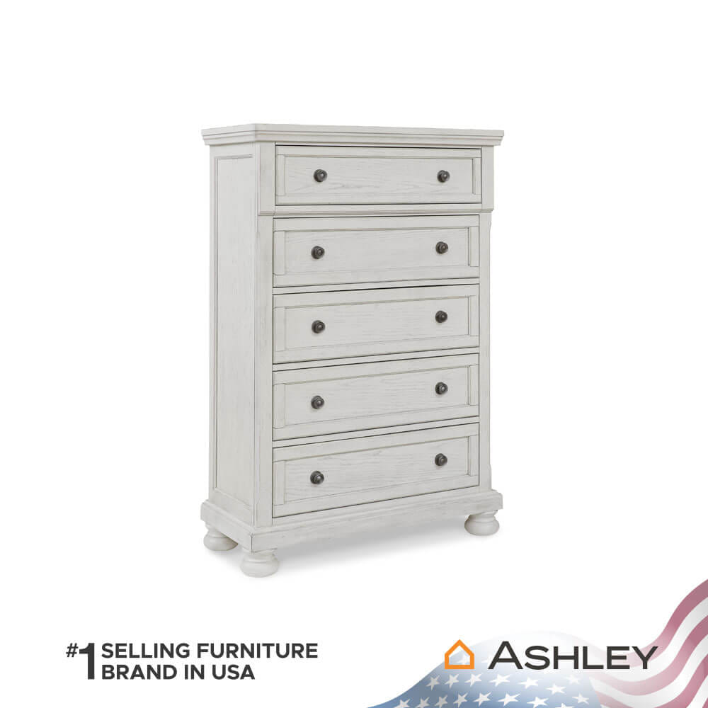 ตู้ลิ้นชัก 5 ลิ้นชัก ASHLEY FURNITURE HOMESTORE รุ่น ROBBINSDALE/100 สีขาววินเทจ