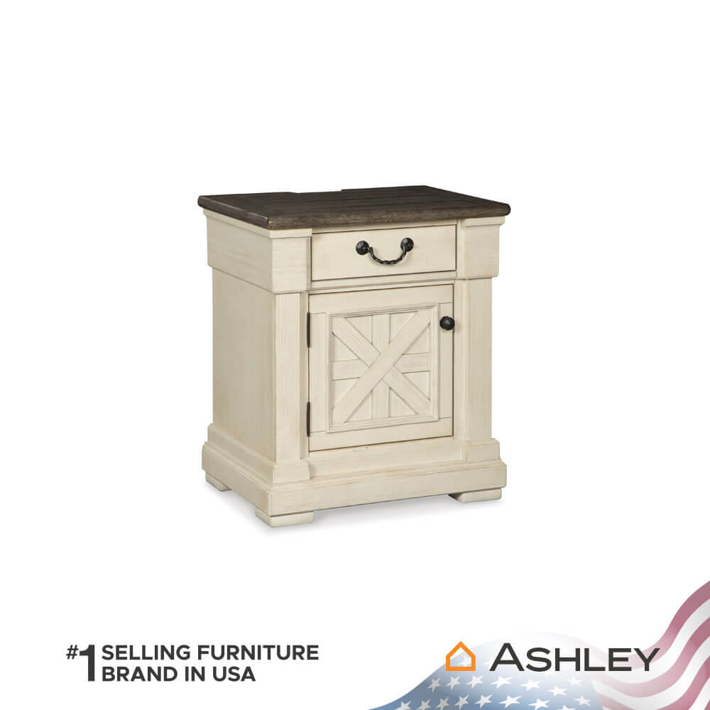 ตู้ข้างเตียง ASHLEY FURNITURE HOMESTORE รุ่น BOLANBURG สีขาววินเทจ