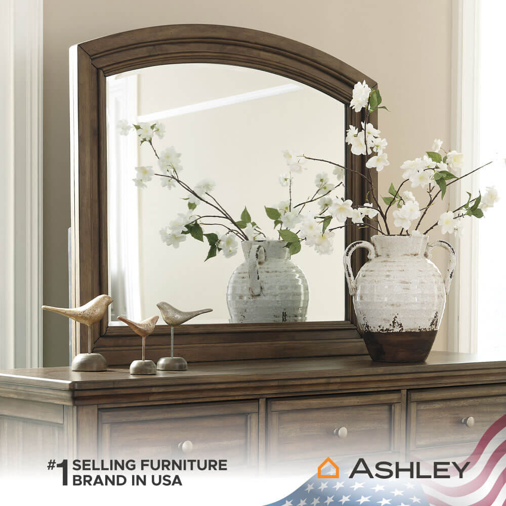 กระจกตั้งโต๊ะ ASHLEY FURNITURE HOMESTORE รุ่น FLYNNTER/107X93 สีน้ำตาล