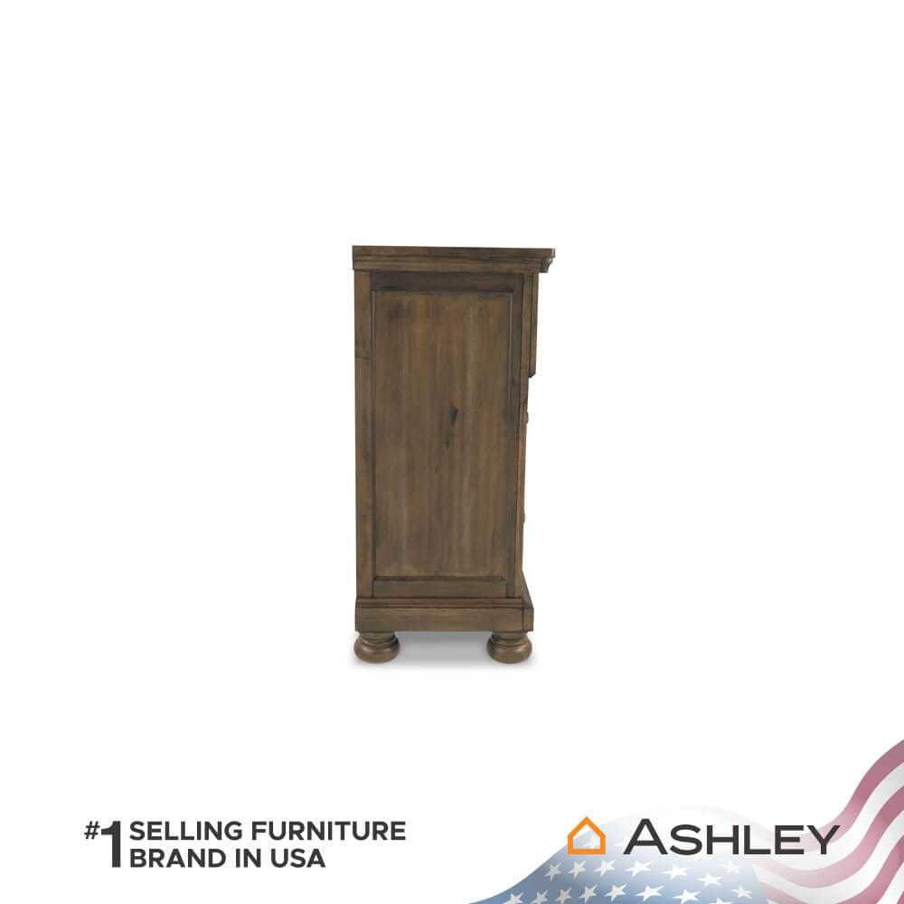 ตู้ลิ้นชัก 7 ลิ้นชัก ASHLEY FURNITURE HOMESTORE รุ่น FLYNNTER/166 สีน้ำตาล