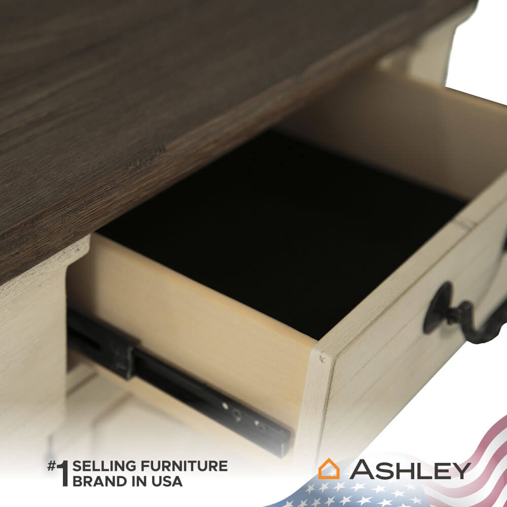 ตู้ลิ้นชัก 5 ลิ้นชัก ASHLEY FURNITURE HOMESTORE รุ่น BOLANBURG/100 สีขาววินเทจ