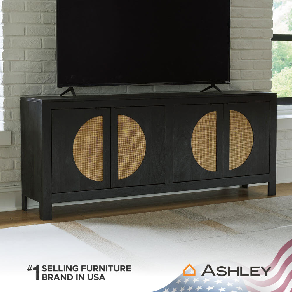 ตู้เตี้ยบานเปิด ASHLEY FURNITURE HOMESTORE รุ่น CLIFFIINGS/177 สีดำ