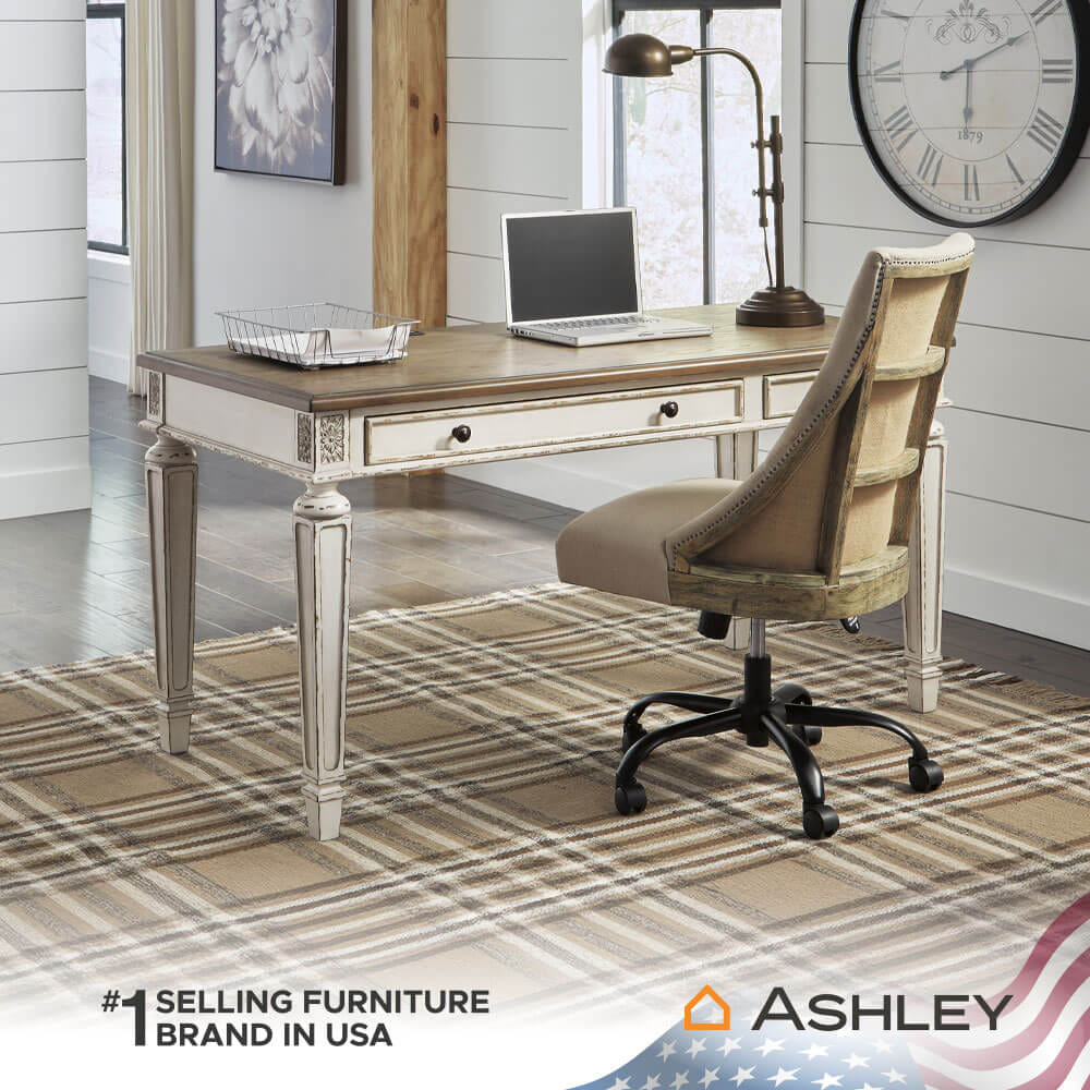 โต๊ะทำงาน ASHLEY FURNITURE HOMESTORE รุ่น REALYN/152 สีขาววินเทจ