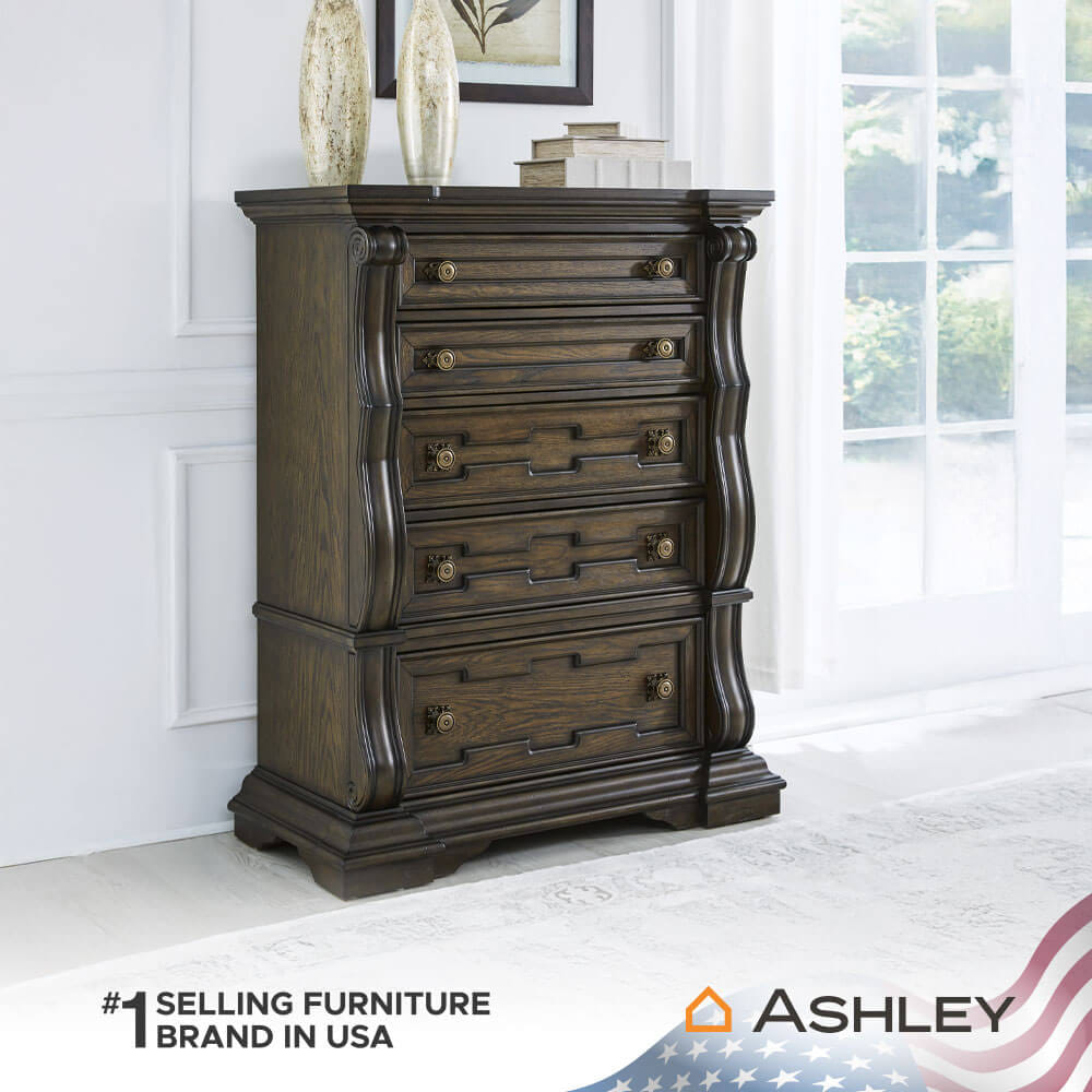 ตู้ลิ้นชัก 5 ลิ้นชัก ASHLEY FURNITURE HOMESTORE รุ่น MAYLEE/110 สีน้ำตาลเข้ม