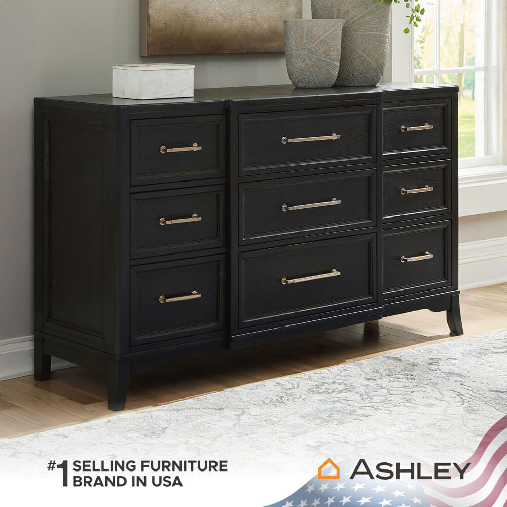 ตู้ลิ้นชัก 9 ลิ้นชัก ASHLEY FURNITURE HOMESTORE รุ่น WELLTERN/167 สีดำ