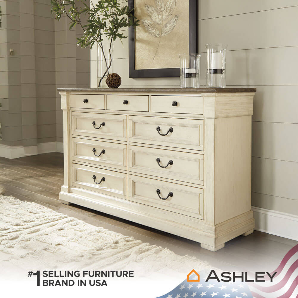 ตู้ลิ้นชัก 9 ลิ้นชัก ASHLEY FURNITURE HOMESTORE รุ่น BOLANBURG/165 สีขาววินเทจ