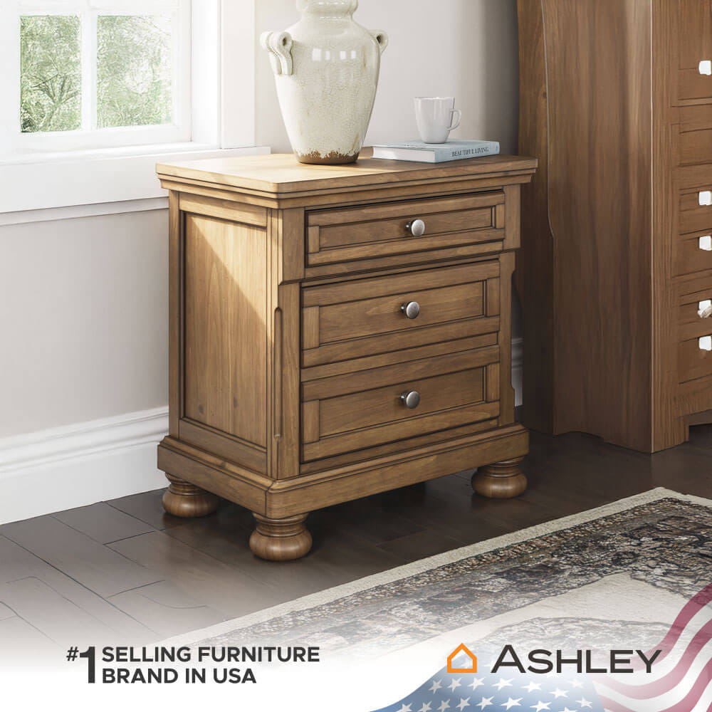 ตู้ข้างเตียง ASHLEY FURNITURE HOMESTORE รุ่น VANDENMORE สีน้ำตาล