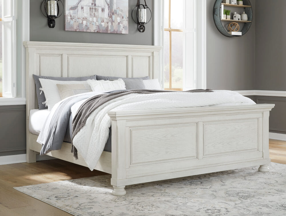 เตียงนอนขนาด 6 ฟุต ASHLEY FURNITURE HOMESTORE รุ่น ROBBINSDALE/180 สีขาววินเทจ