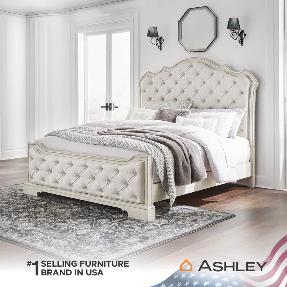 เตียงนอนขนาด 6 ฟุต ASHLEY FURNITURE HOMESTORE รุ่น ARLENDYNE/180 สีขาววินเทจ
