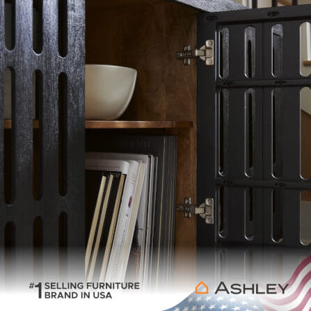 ตู้เตี้ยบานเปิด ASHLEY FURNITURE HOMESTORE รุ่น VALLISBURG/162 สีดำ_3