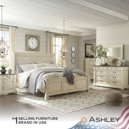 เตียงนอนขนาด 6 ฟุต ASHLEY FURNITURE HOMESTORE รุ่น BOLANBURG/180 สีขาววินเทจ_4