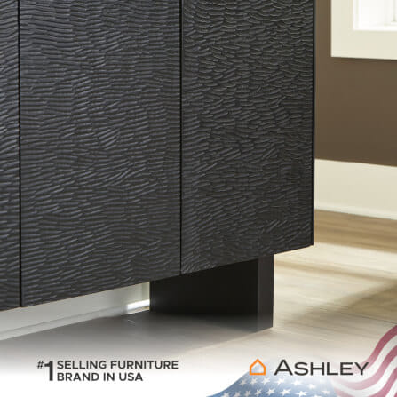 ตู้เตี้ยบานเปิด ASHLEY FURNITURE HOMESTORE รุ่น FARRELMORE/165 สีดำ_5