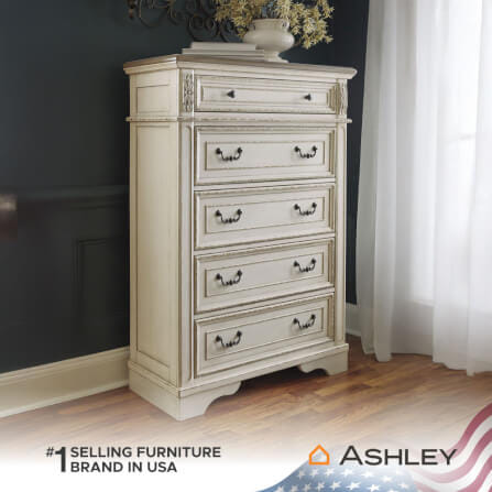 ตู้ลิ้นชัก 5 ลิ้นชัก ASHLEY FURNITURE HOMESTORE รุ่น REALYN/101 สีขาววินเทจ_5