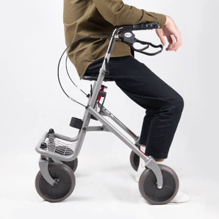 รถเข็นช่วยเดิน Devilbiss รุ่น Rollator Cristallo (USA)_7