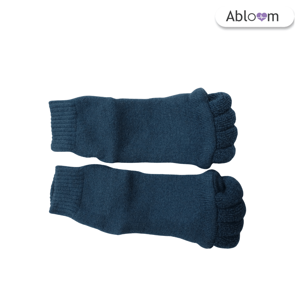 ถุงเท้าใส่นอน แบบแยกนิ้ว ABLOOM 0040013011013_สีกรม
