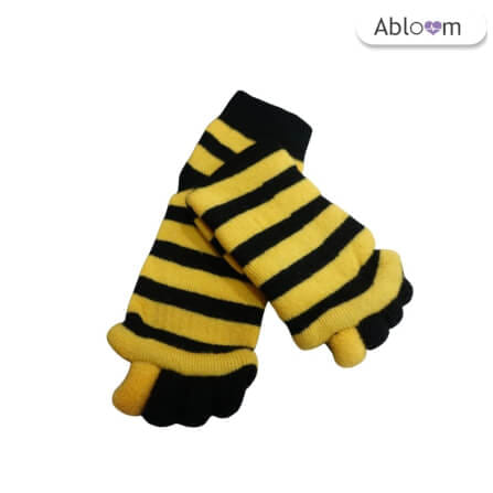 ถุงเท้าใส่นอน แบบแยกนิ้ว ABLOOM 0040122001011_เหลือง/ดำ
