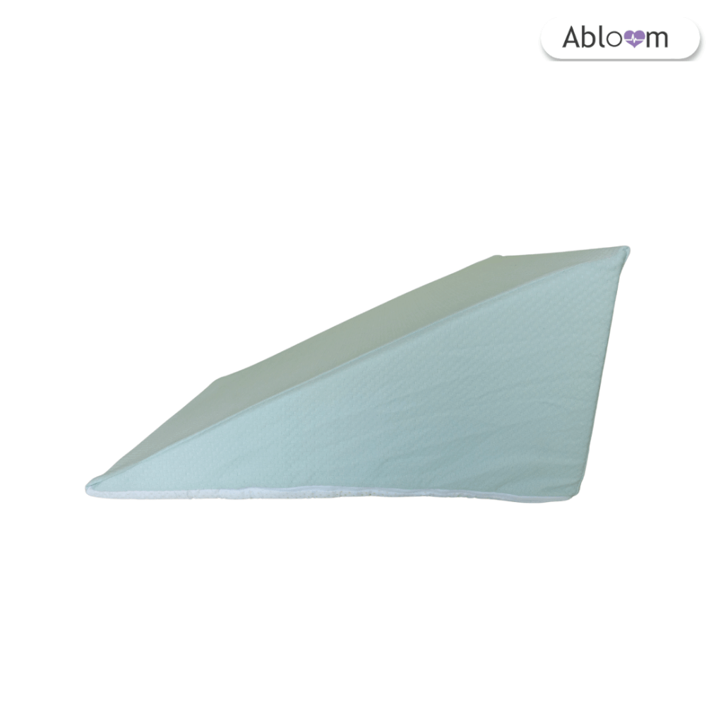 หมอนสามเหลี่ยม  รอง คอ หลัง ขา  ABLOOM 0190058003013