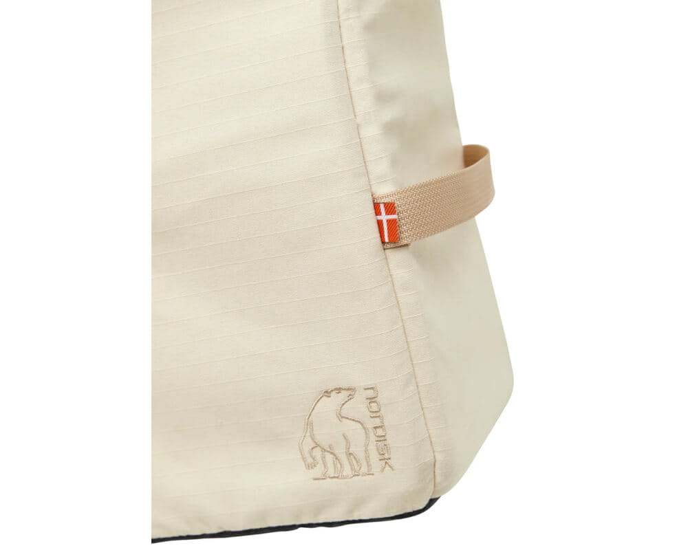 กระเป๋า Nordisk Gjern Boxy Bag High_6