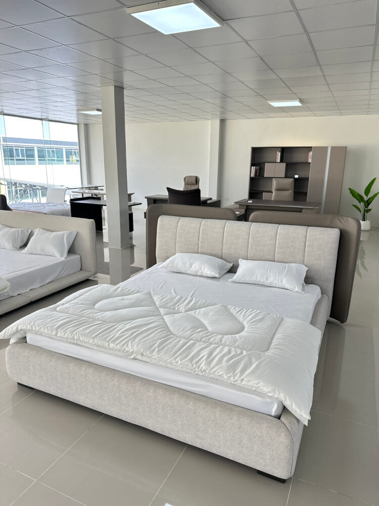 เตียง 6 ฟุต MJHOMEDESIGNS DC974 สีเบจ