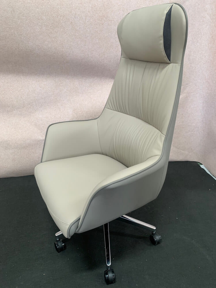 เก้าอี้ผู้บริหาร MJHOMEDESIGNS CH679 สีเทา  L56XW49XH123 CM
