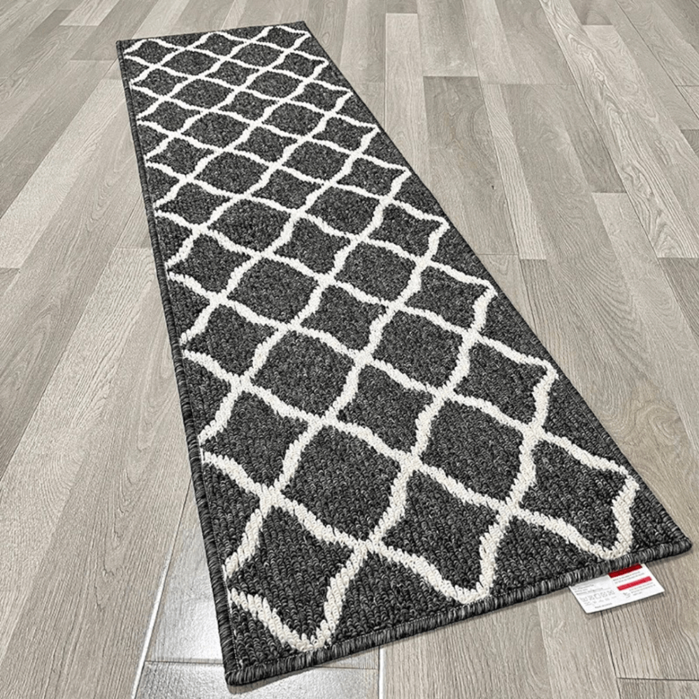 พรม MJHOMEDESIGNS DOORMAT CARPET 24  ขนาด 45 X 150 CM ดำ