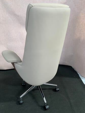 เก้าอี้ผู้บริหาร MJHOMEDESIGNS CH680 สีเทา  L50XW52XH115 CM_2