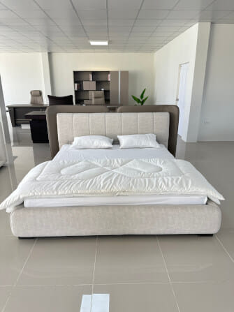 เตียง 6 ฟุต MJHOMEDESIGNS DC974 สีเบจ_3
