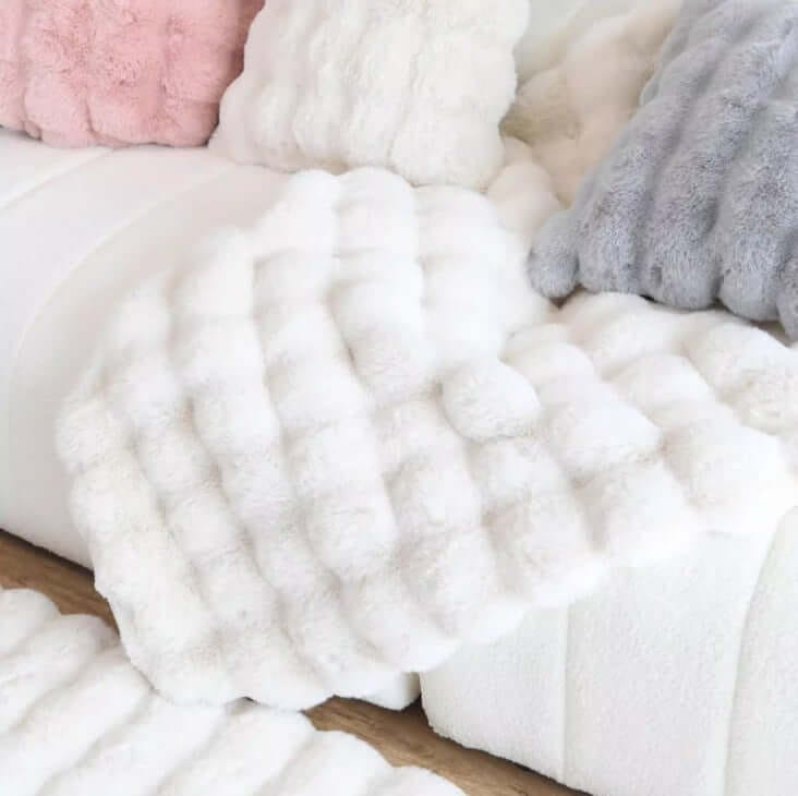 พรม MJHOMEDESIGNS BEDSIDE CARPET 59 60 X 120 ซม. ครีม