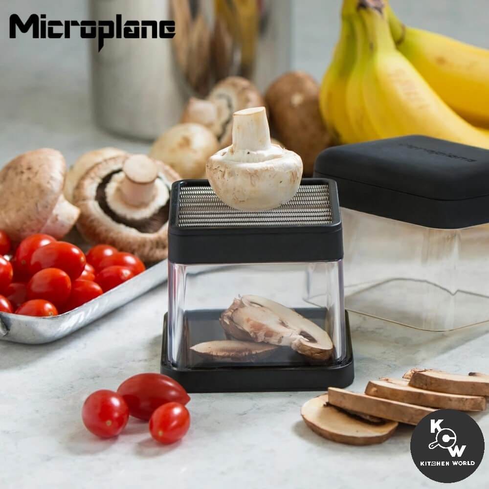 ที่หั่นอาหารขนาดเล็กแมนนวล Microplane 34055 สีดำ