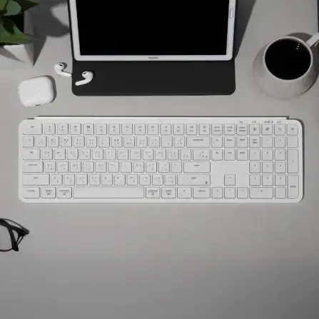 คีย์บอร์ดไร้สาย Keychron B6 Pro สีขาว_1