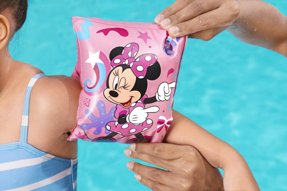 ปลอกแขนว่ายน้ำเด็ก DISNEY ขนาด 9 X 6 นิ้ว ลาย MINNIE MOUSE
