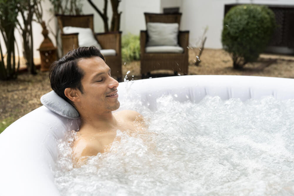 สปาเป่าลม Lay-Z-Spa&reg; Bestway Fiji AirJet ขนาด 1.80m x 1.80m x 66cm