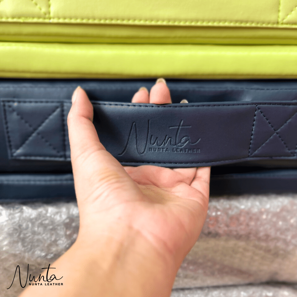 เบาะรองนั่ง พับได้ NUNTA LEATHER RISE FOLDABLE SEAT 60X60X10CM สีแทนเข้ม