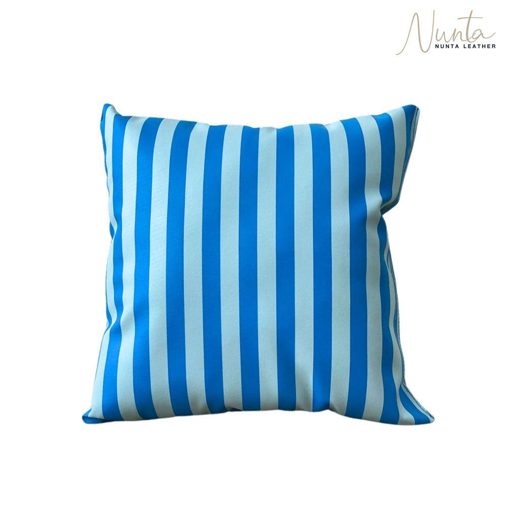 หมอนพิง Nunta Leather รุ่น Sunkissed Size: 20x20 นิ้ว สีฟ้าเข้ม-ฟ้าอ่อน