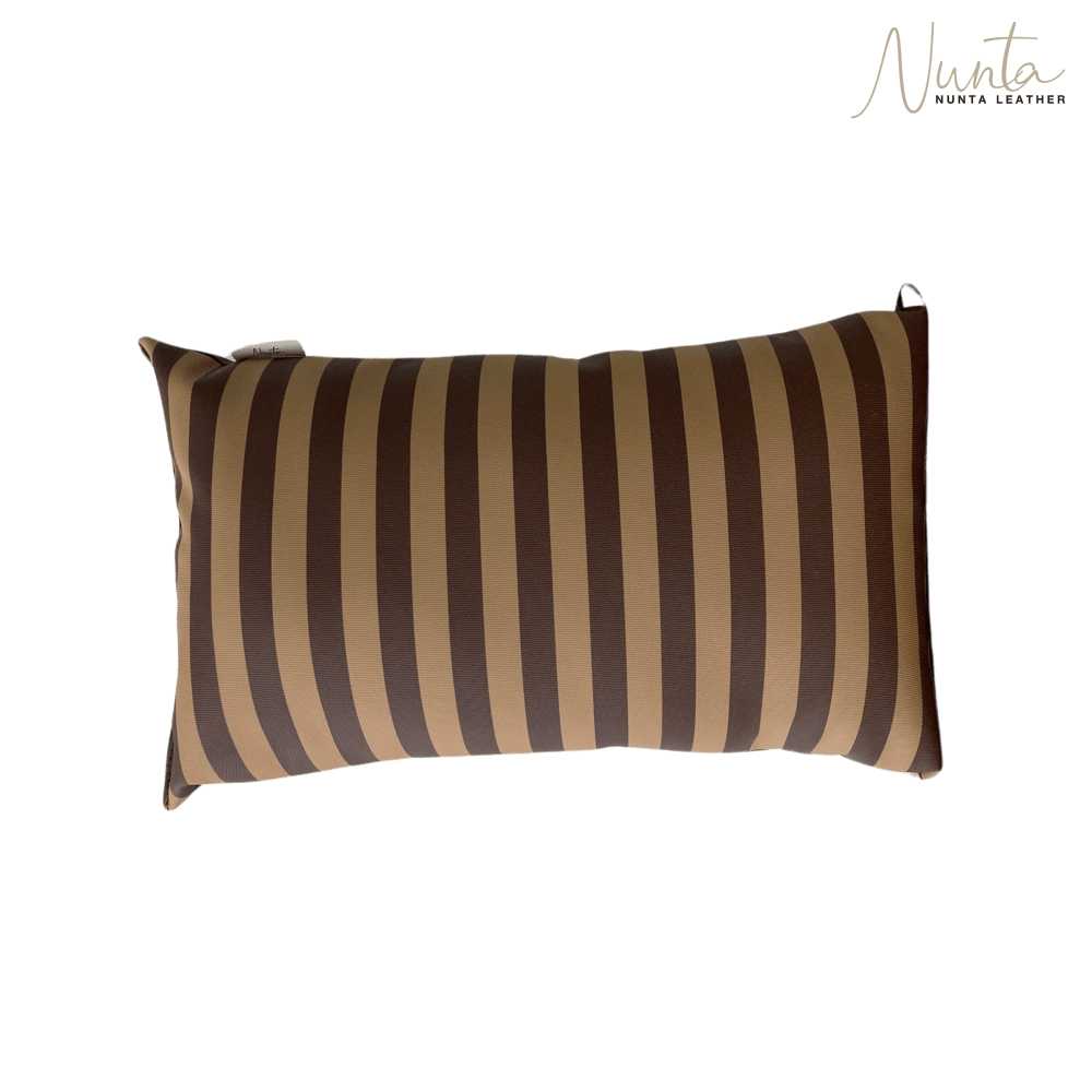 หมอนพิง Nunta Leather รุ่น Sunkissed Size: 18x10 นิ้ว สีน้ำตาลเข้ม-น้ำตาล