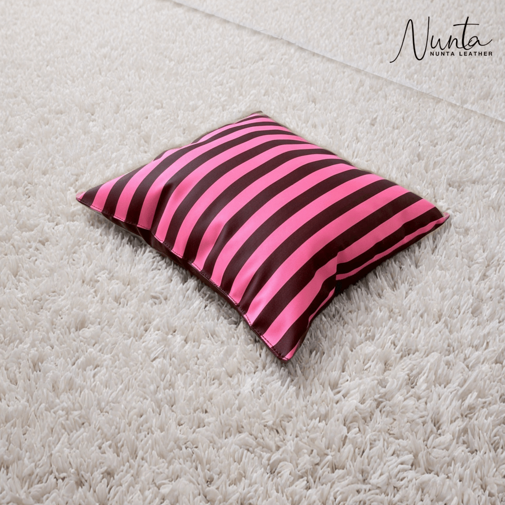 หมอนพิง Nunta Leather รุ่น Sunkissed Size: 20x20 นิ้ว สีชมพู-น้ำตาล